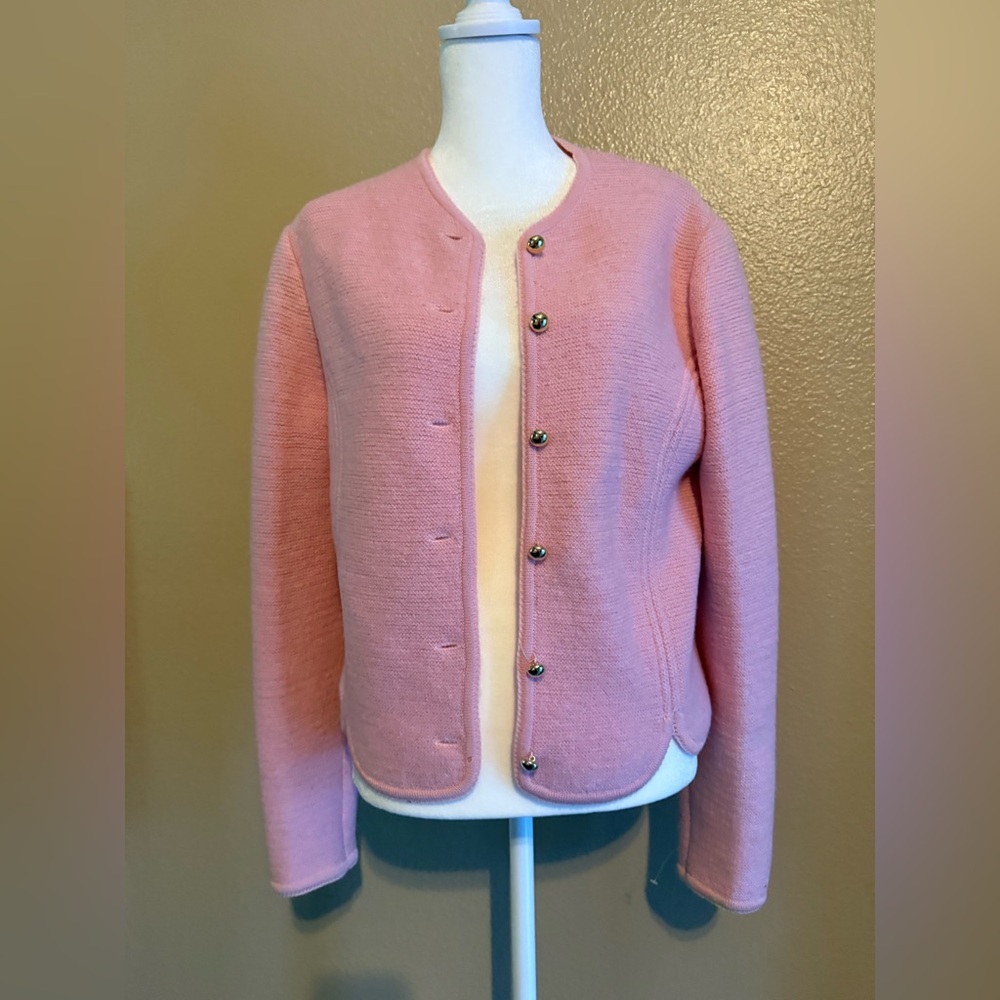 Vintage women's wool cardigan preppy sweater soft light pink shade, size Medium.